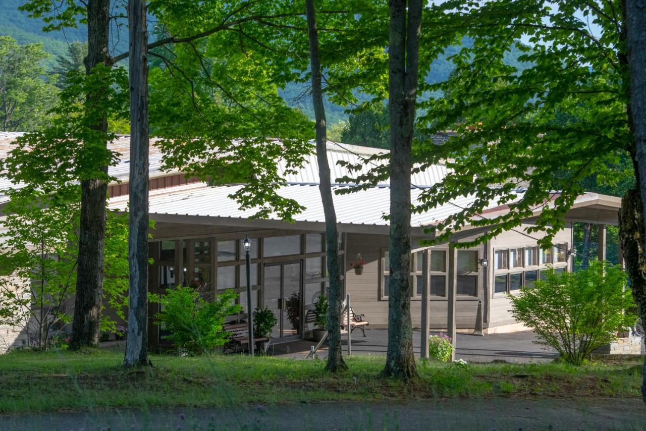 Roaring Brook Ranch Resort Лейк Джордж Екстериор снимка