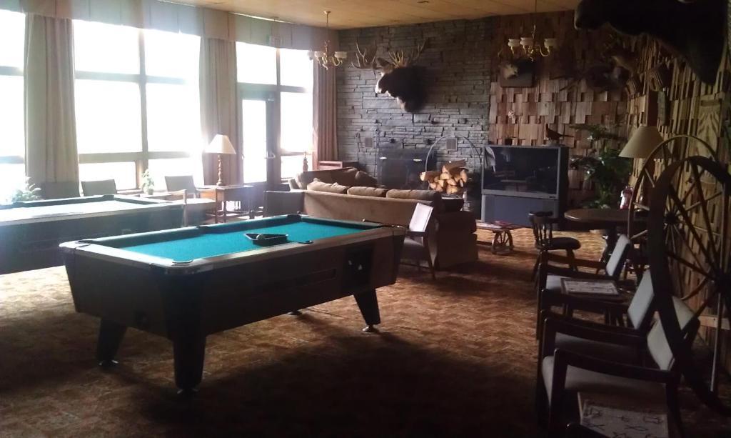 Roaring Brook Ranch Resort Лейк Джордж Екстериор снимка